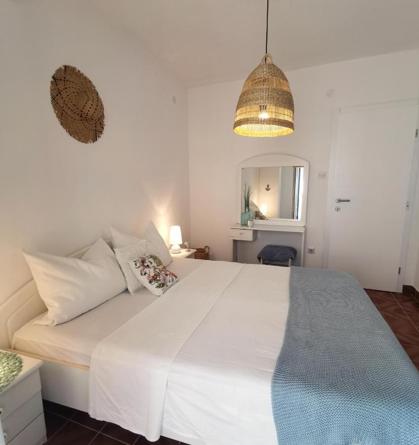 Mira Apartment Bol